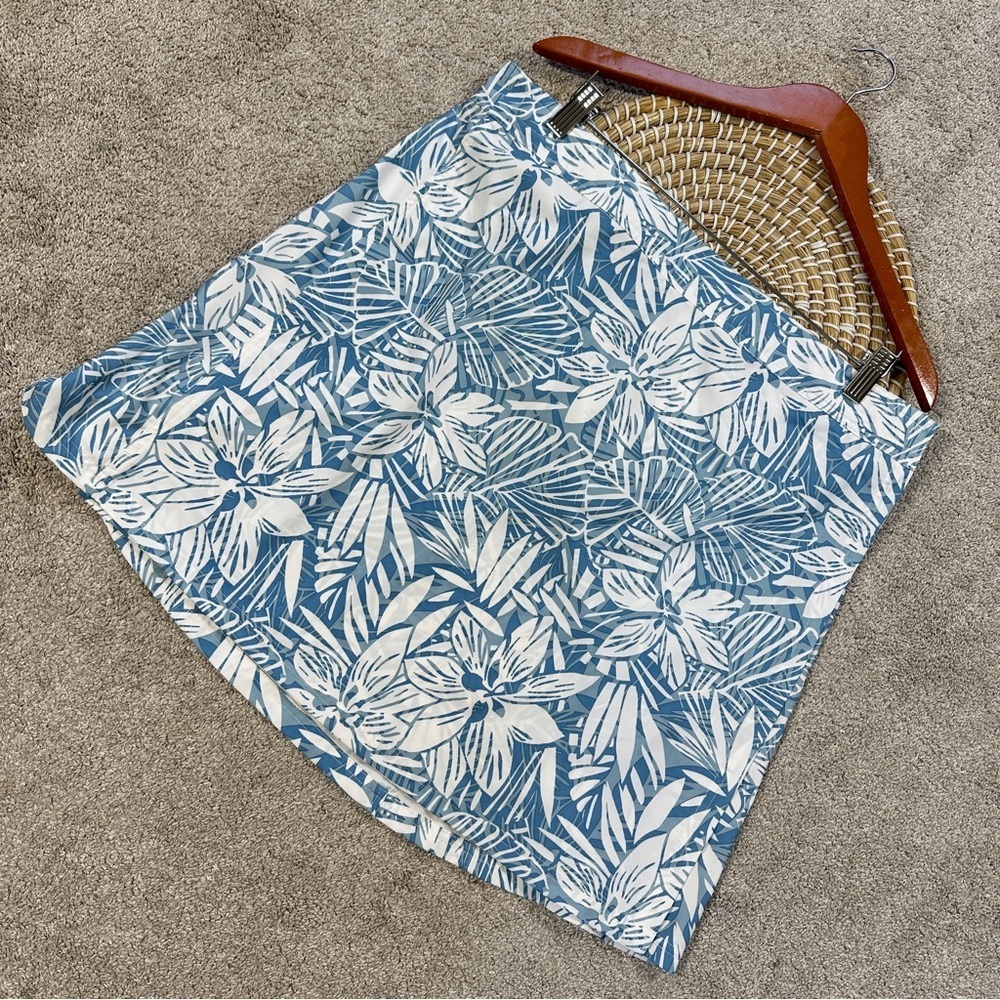 Ripskirt Hawaii Women’s Wrap Skirt Aloha Modern Tropical Printed Blue White XL